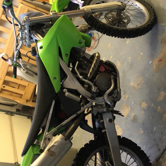 Kawasaki 250 05 1,600 OBO - Picture 2 of 2